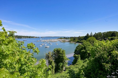 3565 Beach Dr, Oak Bay, BC 