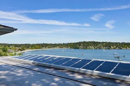 3565 Beach Dr, Oak Bay, BC 