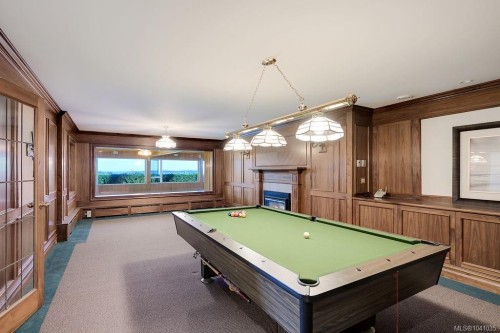 3565 Beach Dr, Oak Bay, BC 