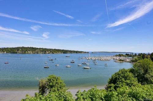 3565 Beach Dr, Oak Bay, BC 