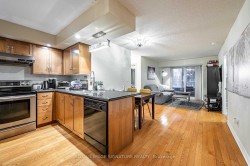 632-250 Wellington Street W Toronto, ON M5V 3P6
