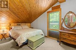Upper level loft - 