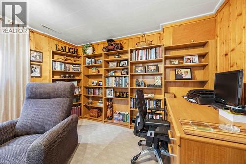 1021 Devine Street, Sarnia, ON 