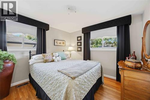 1021 Devine Street, Sarnia, ON 