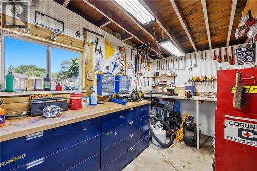 1021 Devine Street, Sarnia, ON 