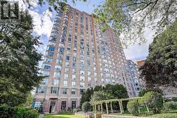 1602 - 21 OVERLEA BOULEVARD  Toronto, ON M4H 1P2