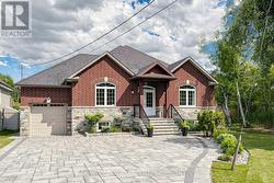 61 IRVING DRIVE Georgina, ON L0E 1N0