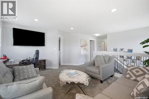 161 Dubois Crescent, Saskatoon, SK 