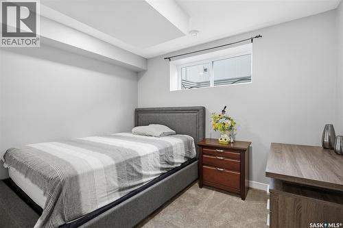 161 Dubois Crescent, Saskatoon, SK 