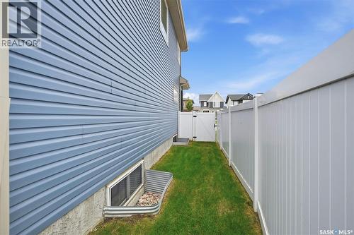 161 Dubois Crescent, Saskatoon, SK 