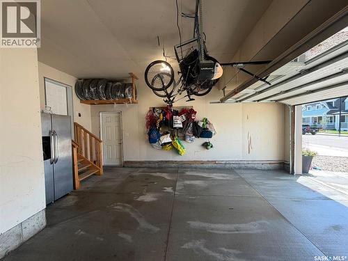 161 Dubois Crescent, Saskatoon, SK 