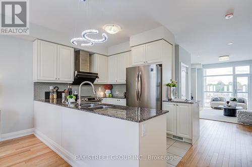 6 Teasel Way, Markham, ON 