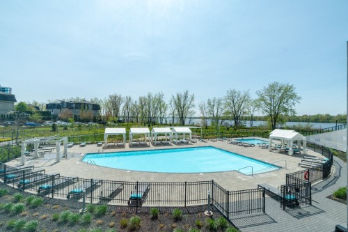 Piscine - 2309-200 Rue André-Prévost, Montréal (Verdun/Île-Des-Soeurs), QC 