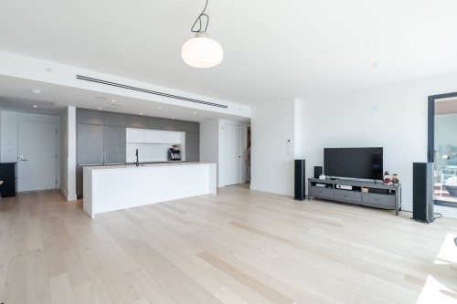 Salon - 2309-200 Rue André-Prévost, Montréal (Verdun/Île-Des-Soeurs), QC 