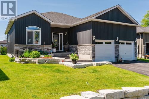 31 BOURGEOIS BEACH ROAD  Tay, ON L0K 2A0