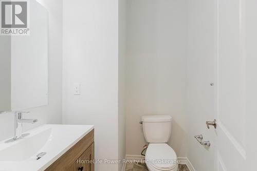 470 Blair Creek Drive, Kitchener, ON 