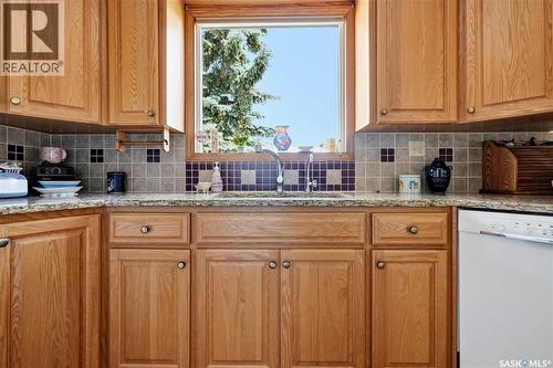 710 3Rd Avenue, Pilot Butte, SK 