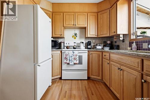710 3Rd Avenue, Pilot Butte, SK 