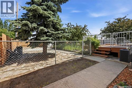 710 3Rd Avenue, Pilot Butte, SK 