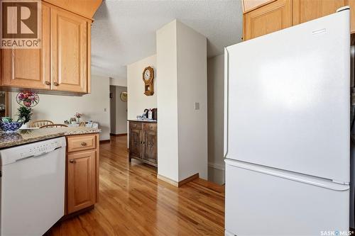 710 3Rd Avenue, Pilot Butte, SK 