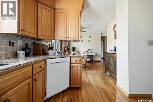 710 3Rd Avenue, Pilot Butte, SK 