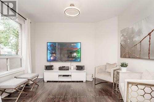 3435 Artesian Drive, Mississauga, ON 