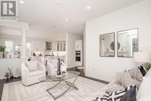 3435 Artesian Drive, Mississauga, ON 