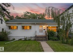 9315 86 ST NW  Edmonton, AB T6C 3E6