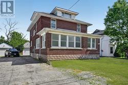 4417-B ELLIS STREET Niagara Falls, ON L2E 1H5