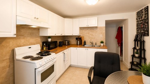 Kitchen - 4863 Av. Montclair, Montréal (Côte-Des-Neiges/Notre-Dame-De-Grâce), QC 