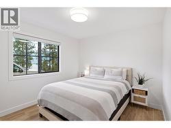 1 of 3 bedrooms - 
