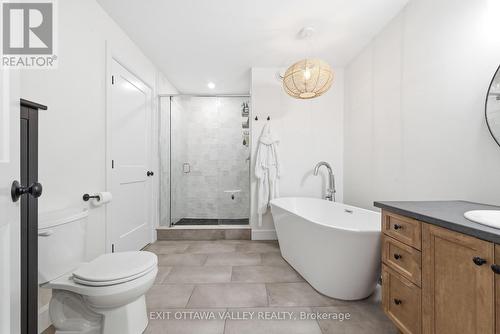 1038 Beatty Crescent, Deep River, ON 