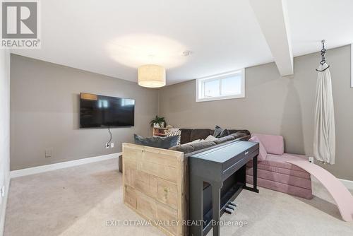 1038 Beatty Crescent, Deep River, ON 