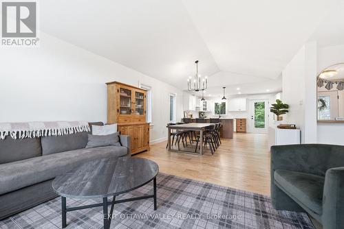 1038 Beatty Crescent, Deep River, ON 