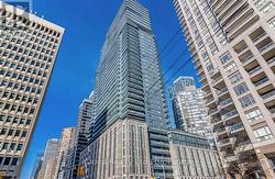 2818 - 955 BAY STREET  Toronto, ON M5S 2A2