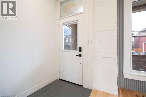 36 Fullerton Avenue, Hamilton, ON 