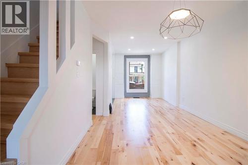36 Fullerton Avenue, Hamilton, ON 
