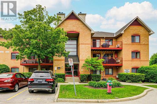 1514 - 1482 PILGRIMS WAY  Oakville, ON L6M 3G7