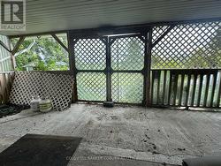 Enclosed porch - 