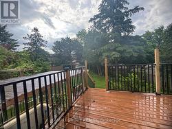 24 VALHALLA COURT Aurora, ON L4G 5W3