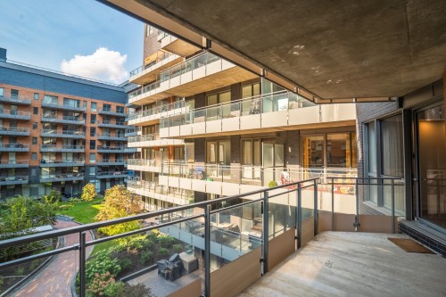 Balcon - 303-1025 Rue De La Commune E., Montréal (Ville-Marie), QC 