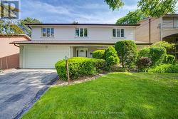 21 COLONNADE ROAD Toronto, ON M2K 2L6