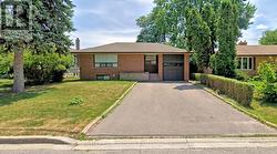 LOWER - 186 DRISCOLL ROAD Richmond Hill, ON L4C 4H7