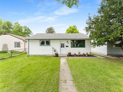 366 Kent Rd, Winnipeg, MB 
