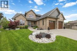1000 Erica COURT  Sarnia, ON N7S 0B9