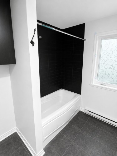 Bathroom - 102-98  - 102 Boul. Curé-Poirier E., Longueuil (Le Vieux-Longueuil), QC 