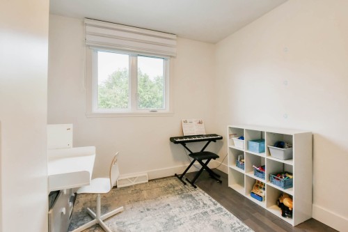 Chambre à coucher - 433 100E Avenue, Laval (Chomedey), QC - Indoor