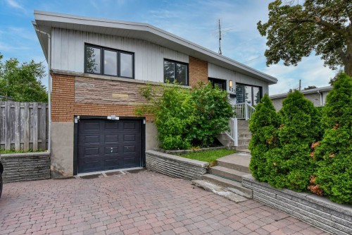 Façade - 433 100E Avenue, Laval (Chomedey), QC - Outdoor With Exterior