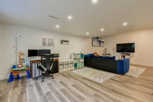 Salle familiale - 433 100E Avenue, Laval (Chomedey), QC - Indoor