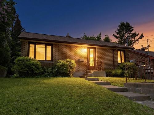 37 Elizabeth Street  Thunder Bay, ON P7A 4J4